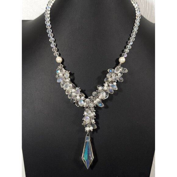 Charming Charlie Aurora Borealis Crystal Cluster Faux Pearl Y-Drop Necklace Brid - Picture 1 of 8